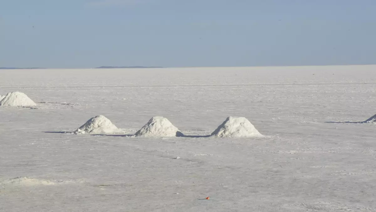 El salar de Uyuni, en Bolivia, es la reserva de litio más grande del planeta. Foto: Iván Paredes.